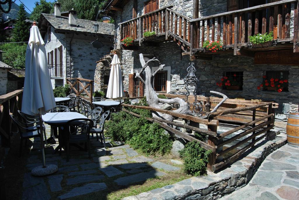 Casa Vacanza La Rocca Chiesa in Valmalenco Exterior foto